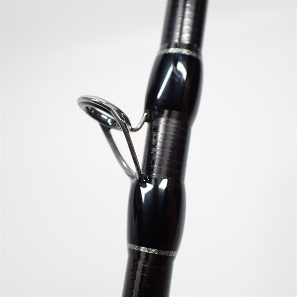 ビームス クローラ８・３Ｌ＋